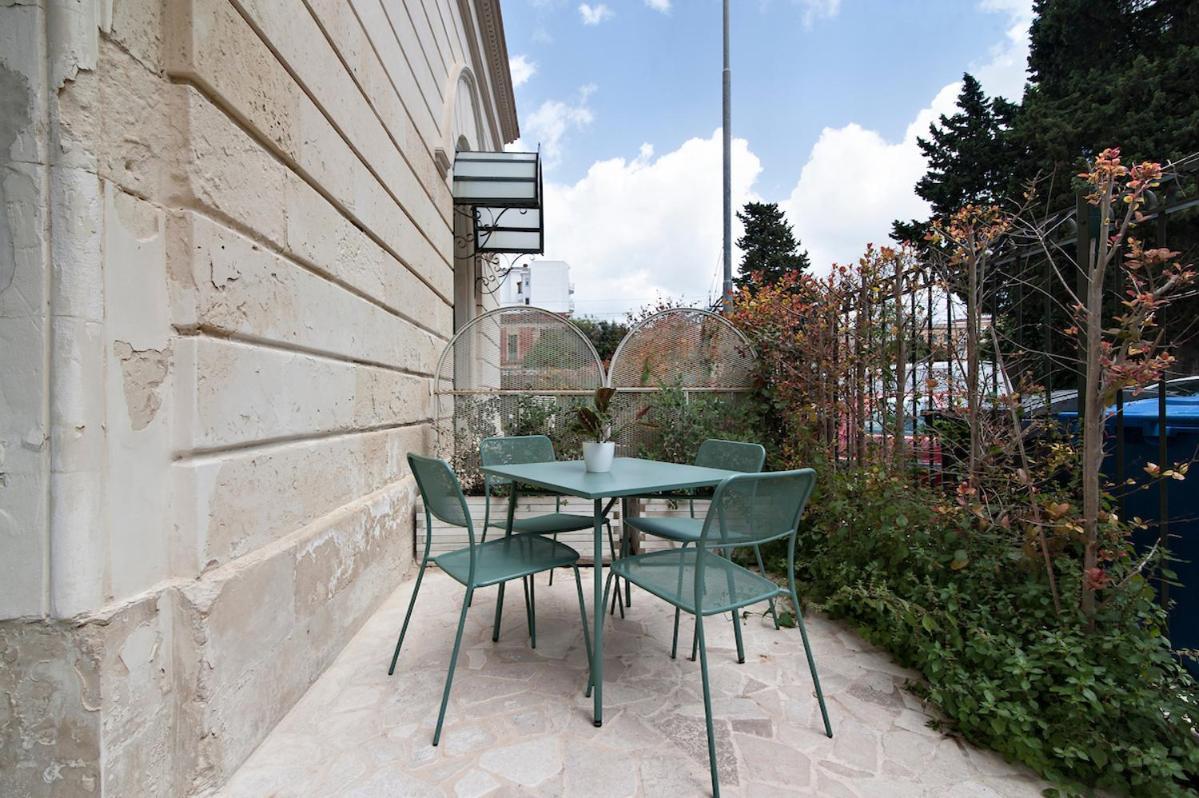 Residence De Franchis - Smart Apartments レッチェ エクステリア 写真