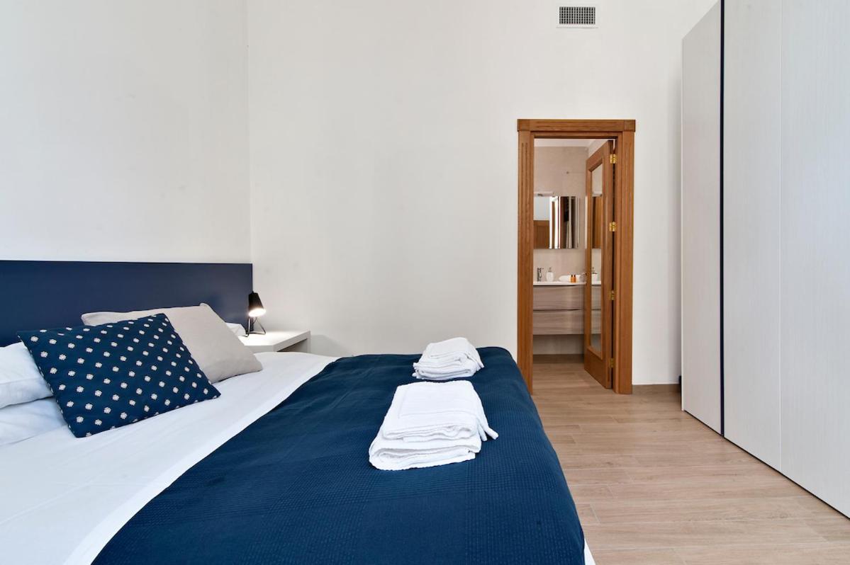 Residence De Franchis - Smart Apartments レッチェ エクステリア 写真