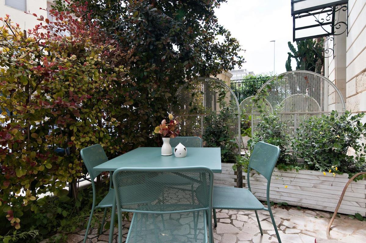 Residence De Franchis - Smart Apartments レッチェ エクステリア 写真