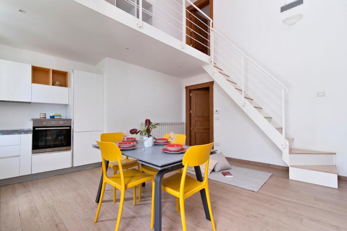 Residence De Franchis - Smart Apartments レッチェ エクステリア 写真